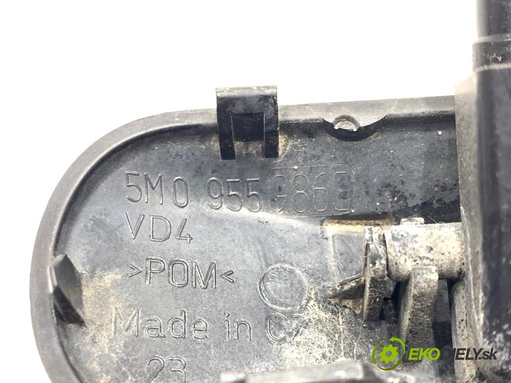 VW PASSAT B8 Kombi 2016 140 kW 2.0 TDI 1968 ostrekovač ostrekovačov okien 5M0955986C