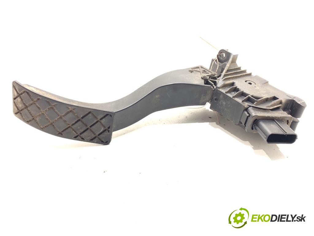 VW PASSAT B8 Kombi 2016 140 kW 2.0 TDI 1968 Potenciometer plynu 5Q1723503H (Potenciometer plynového pedálu)