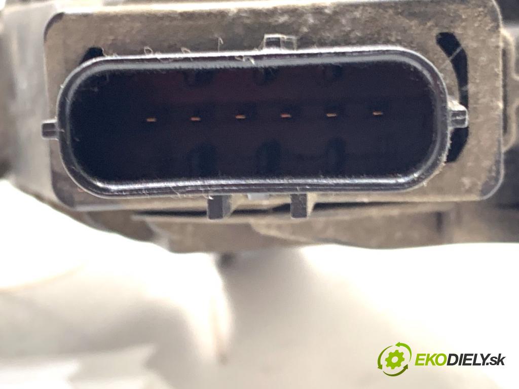 VW PASSAT B8 Kombi 2016 140 kW 2.0 TDI 1968 Potenciometer plynu 5Q1723503H (Potenciometer plynového pedálu)