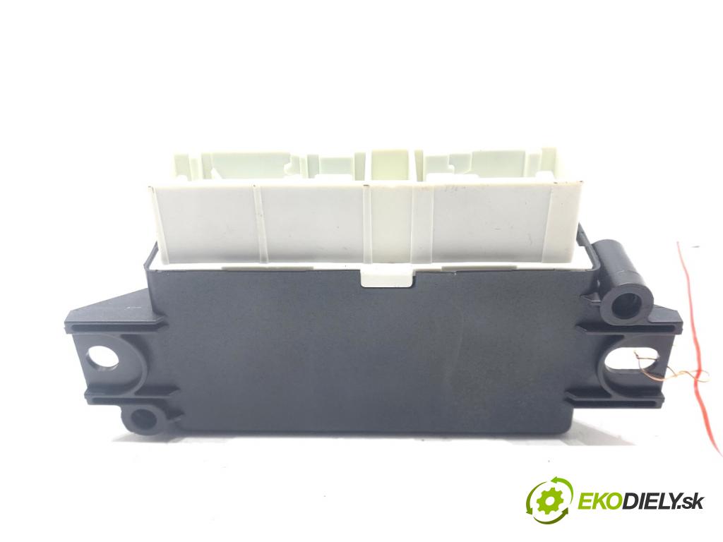 VW PASSAT B8 Kombi 2016 140 kW 2.0 TDI 1968 Modul PDC 5Q0919294L (Riadiaca jednotka ostatné)