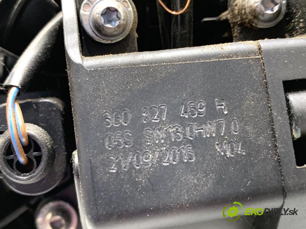 VW PASSAT B8 Kombi 2016 140 kW 2.0 TDI 1968 Kľučka dverí zad 3G0827469H