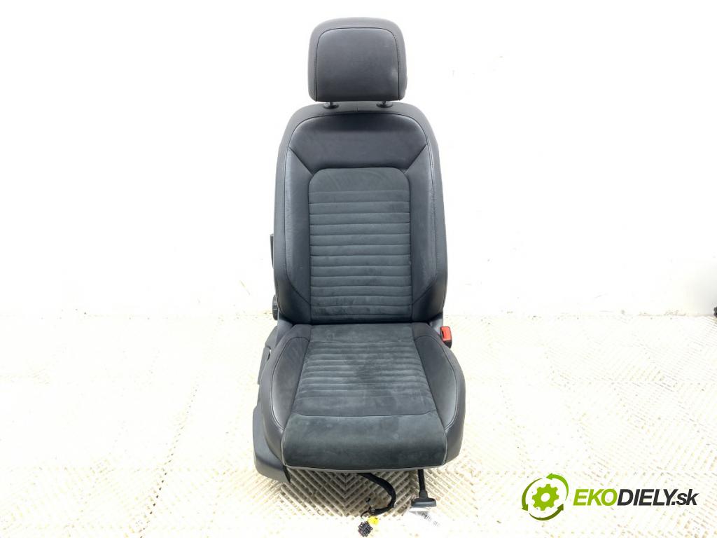 VW PASSAT B8 Kombi 2016 140 kW 2.0 TDI 1968 Sedadlo pravy predný 