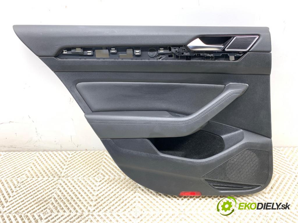 VW PASSAT B8 Kombi 2016 140 kW 2.0 TDI 1968 čalúnenie Dvere ľavy zad 