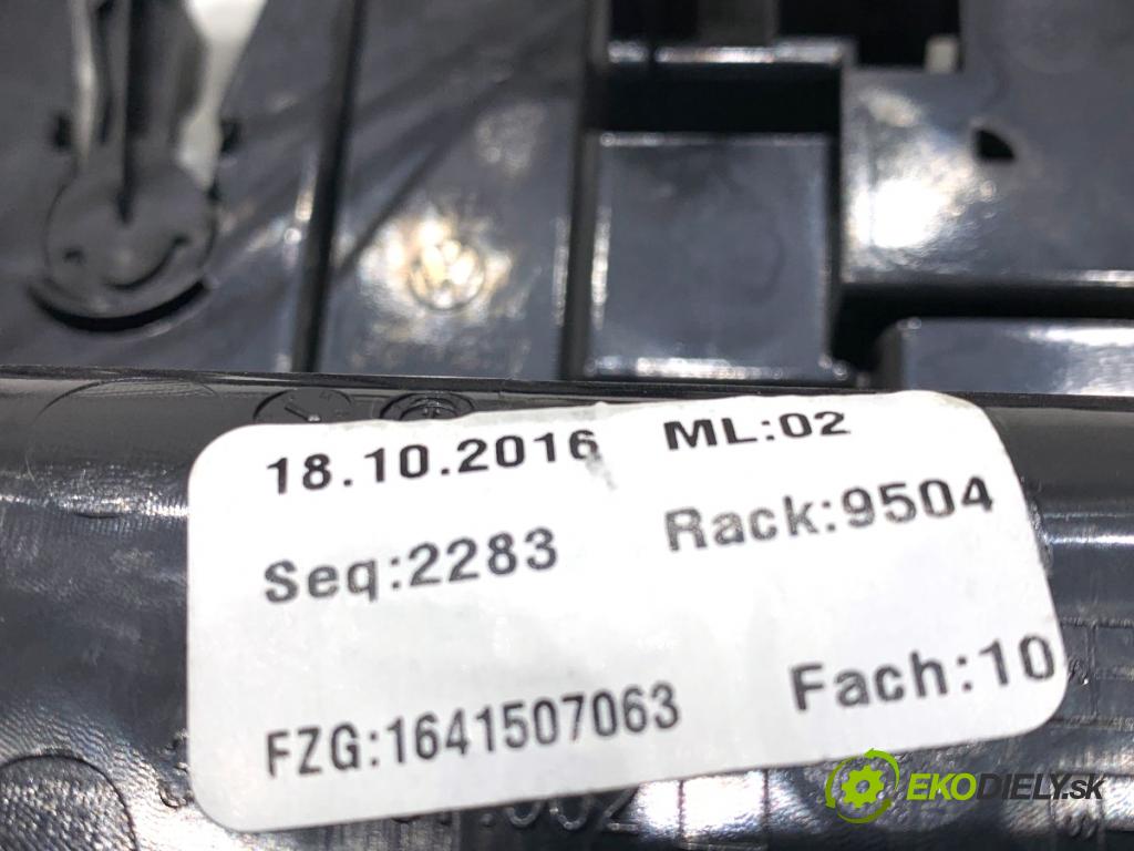 VW PASSAT B8 Kombi 2016 140 kW 2.0 TDI 1968 Popolník 3G1863284A