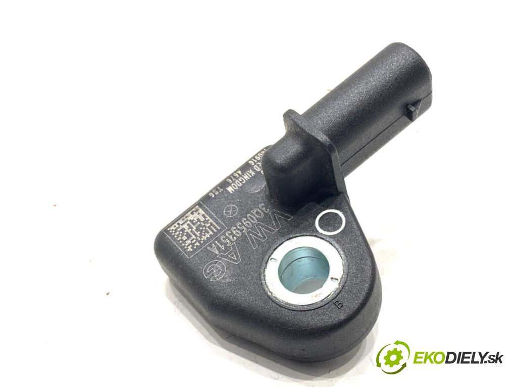 VW PASSAT B8 Kombi 2016 140 kW 2.0 TDI 1968 Snímač nárazu 3Q0959351A (Snímač nárazu)