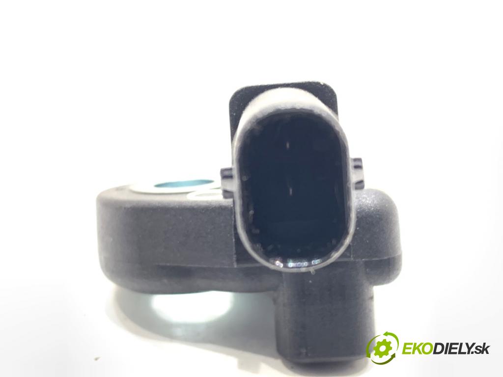 VW PASSAT B8 Kombi 2016 140 kW 2.0 TDI 1968 Snímač nárazu 3Q0959351A (Snímač nárazu)