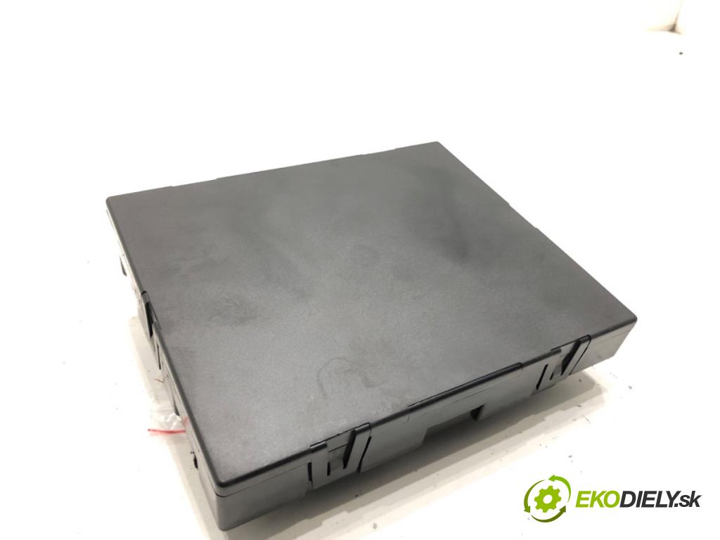 AUDI A8 D4 sedan 2011 258 kW 4.2 TDI quattro 4134 Modul komfortu 4H0907064AB (Modul komfortu)