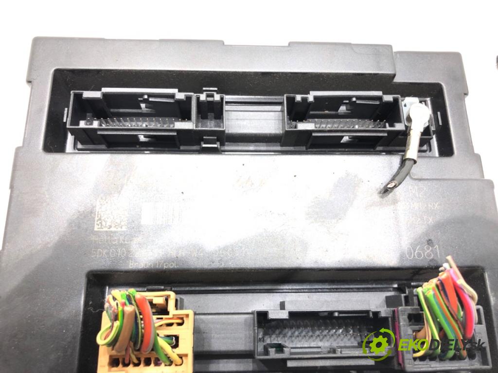 AUDI A8 D4 sedan 2011 258 kW 4.2 TDI quattro 4134 Modul komfortu 4H0907064AB (Modul komfortu)