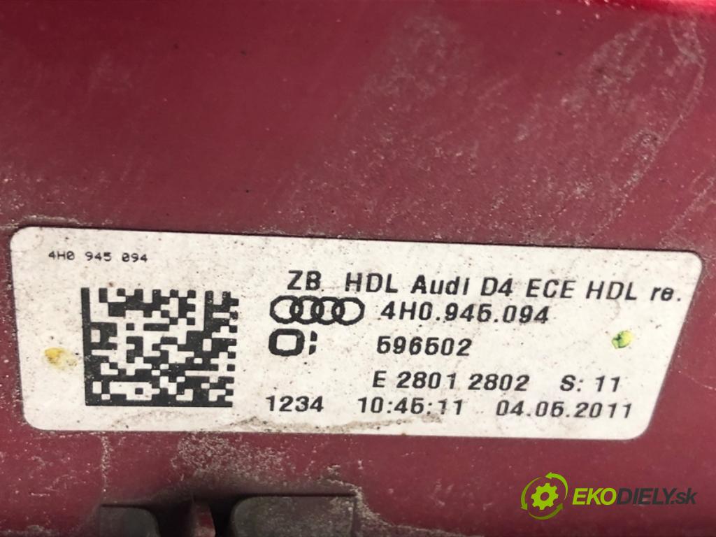 AUDI A8 D4 sedan 2011 258 kW 4.2 TDI quattro 4134 Svetlo zad pravá vnútorná 4H0945094 (Kľučka dverí ostatné)
