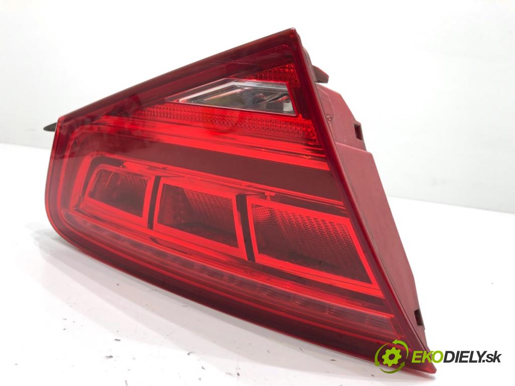 AUDI A8 D4 sedan 2011 258 kW 4.2 TDI quattro 4134 Svetlo zad ľavá strana vnútorná 4H0945093 (Kľučka dverí ostatné)