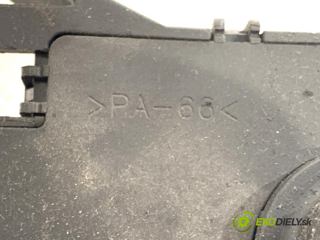 AUDI A3 8P liftback 2004 103 kW 2.0 TDI 1968 Motor stieračov zad