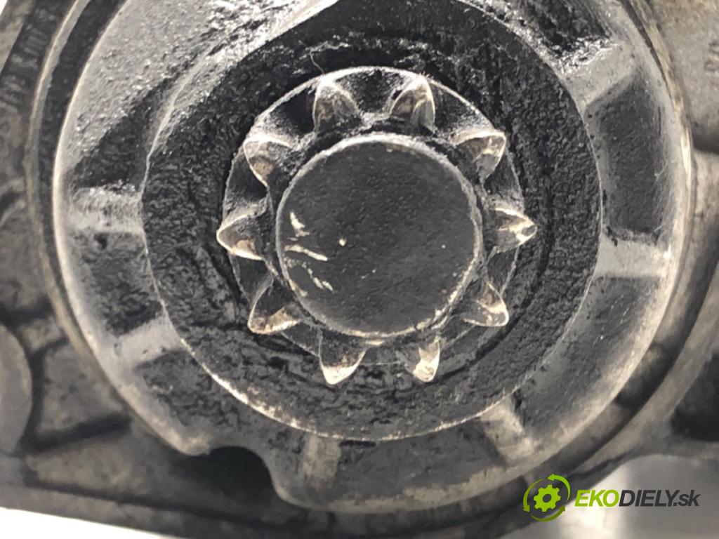 AUDI A3 8P liftback 2004 103 kW 2.0 TDI 1968 startér  (Startér)