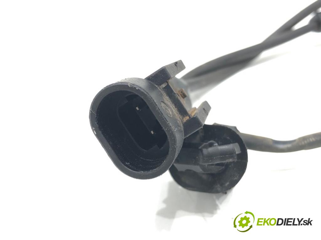 KIA SPORTAGE III SUV 2013 191 kW 2.0 AWD 1998 Snímač klepania 39250-2G100 (Snímač)