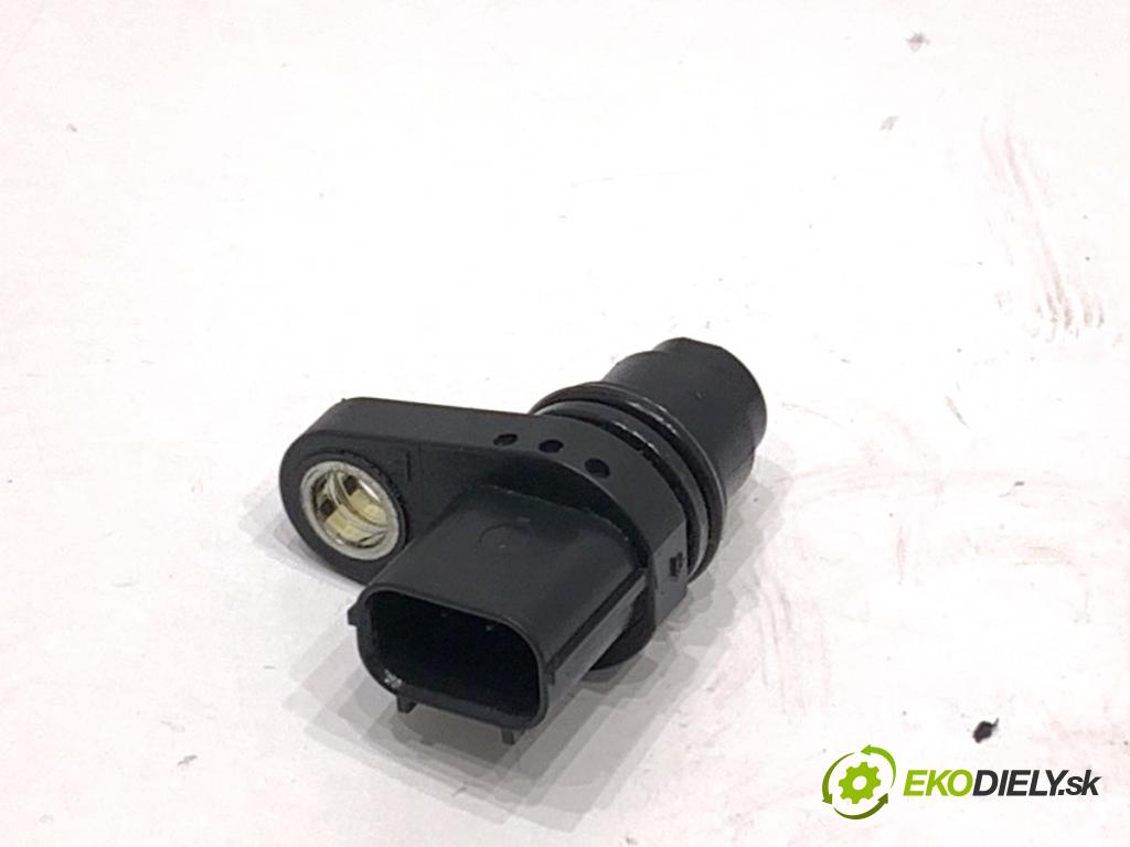 HONDA HR-V SUV 2017 96 kW 1.5 (RU1) 1498 Snímač pozície vačkového hriadeľa  (Snímač polohy kľukového hriadeľa)