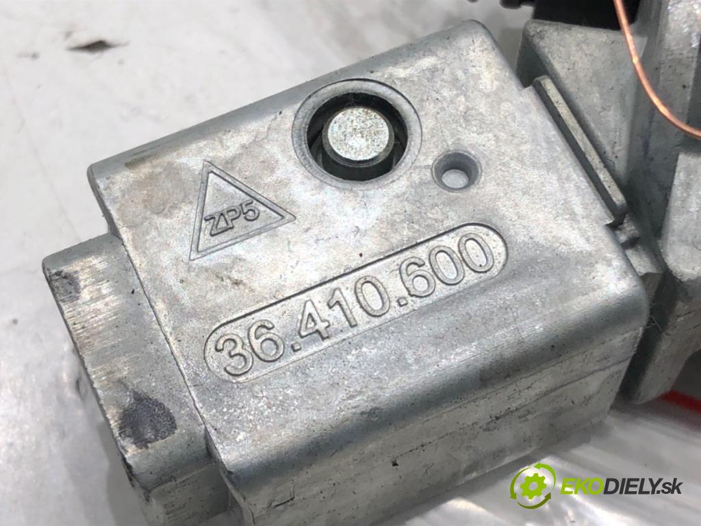 CITROEN C5 III sedan 2010 103 kW 2.0 HDi 140 1997 spinačka 9663123380 (Spínacia skrinka)