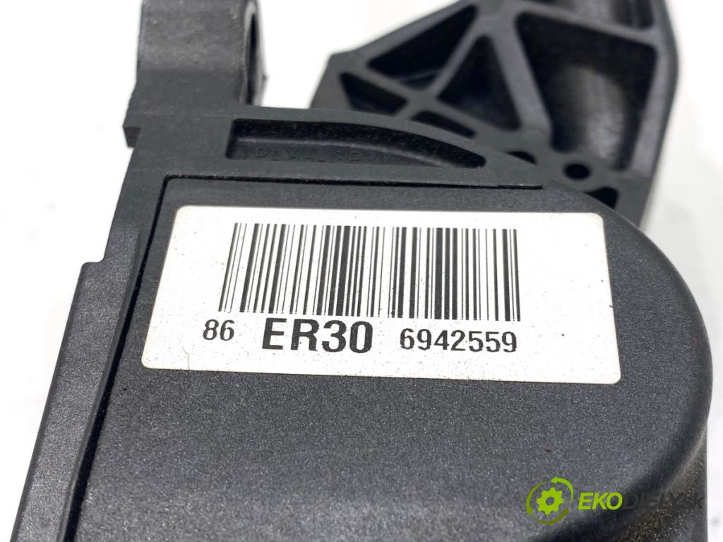 CITROEN C5 III sedan 2010 103 kW 2.0 HDi 140 1997 Potenciometer plynu 9686212980 (Potenciometer plynového pedálu)