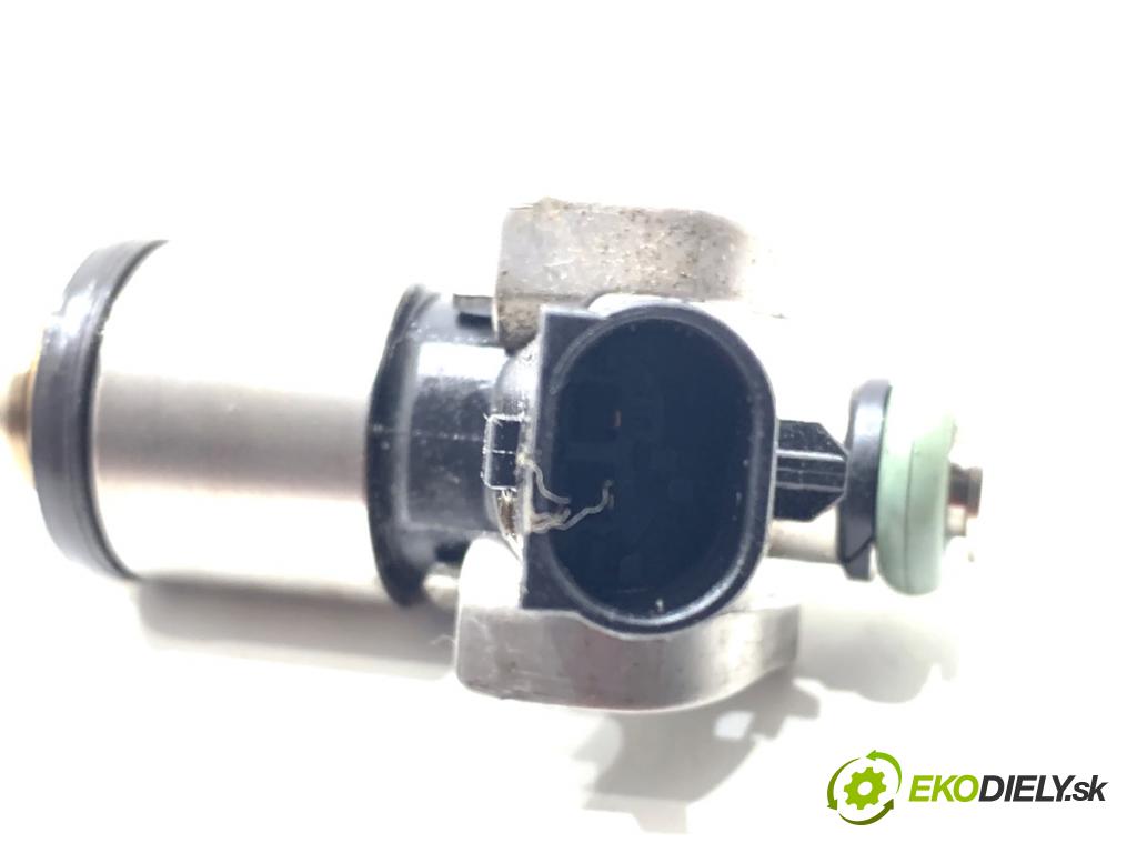 HYUNDAI KONA SUV 2021 77 kW 1.6 GDi Hybrid 1580 vstrekovač 3531003HC0 (Vstrekovač paliva)