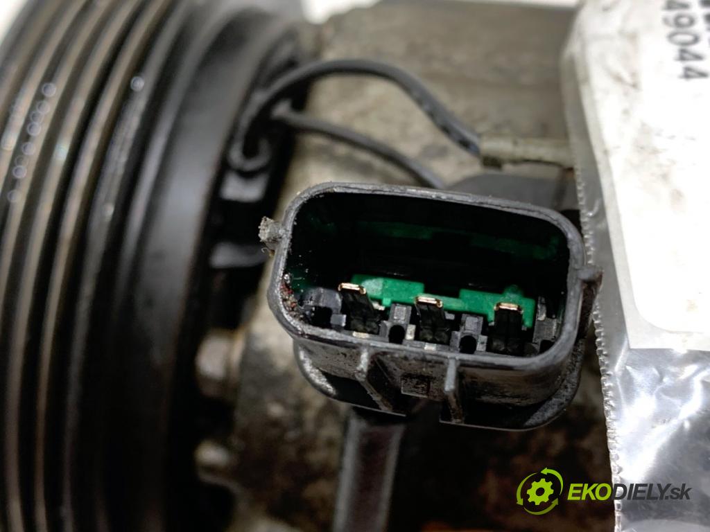 KIA SPORTAGE III SUV 2010 85 kW 1.7 CRDi 1685 kompresor klimatizace DX9FA03 (Kompresor klimatizace)