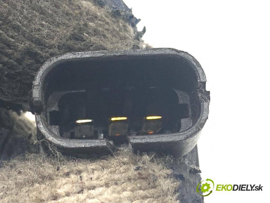 KIA SPORTAGE III SUV 2010 85 kW 1.7 CRDi 1685 Snímač pozície hriadeľa kľukového 391802A100 (Snímač polohy kľukového hriadeľa)