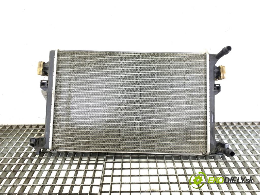 VW PASSAT B8 Kombi 2016 140 kW 2.0 TDI 1968 chladič vody  (Vodní chladič)