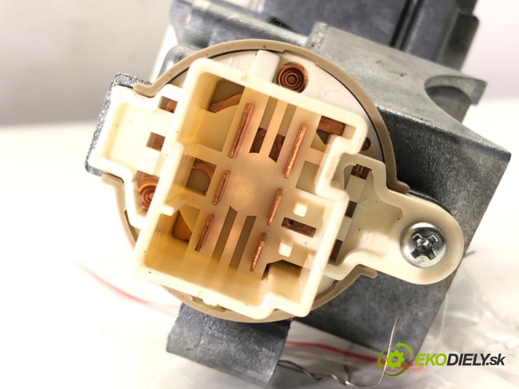 MAZDA CX-7 SUV 2011 120 kW 2.2 MZR-CD AWD (ER10A) 2184 spinačka D46166938B (Spínacia skrinka)