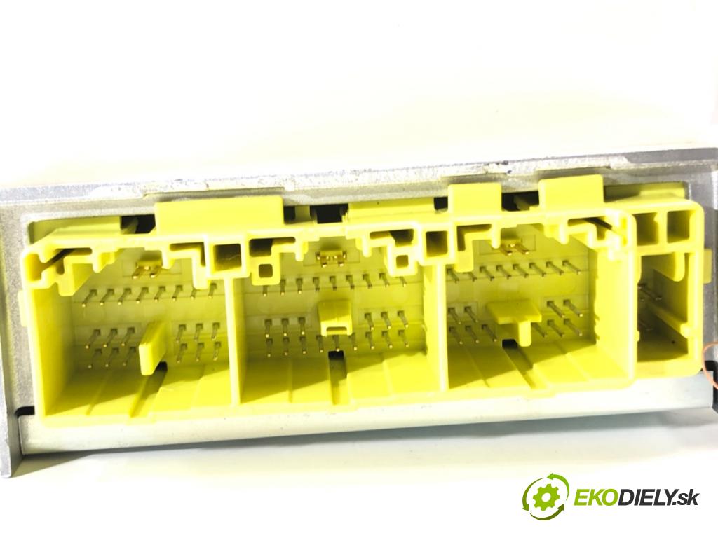 MAZDA CX-7 SUV 2011 120 kW 2.2 MZR-CD AWD (ER10A) 2184 senzor airbag EH6257K30A (Snímač)