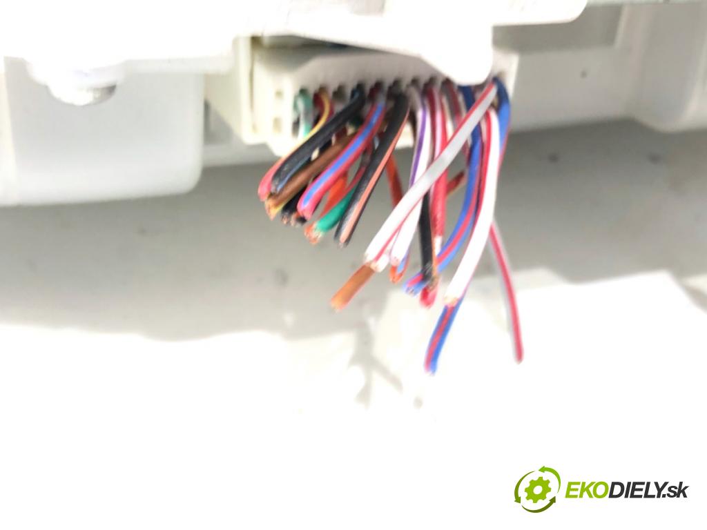 MAZDA CX-7 SUV 2011 120 kW 2.2 MZR-CD AWD (ER10A) 2184 Prístrojovka JEEH64C (Prístrojová doska)