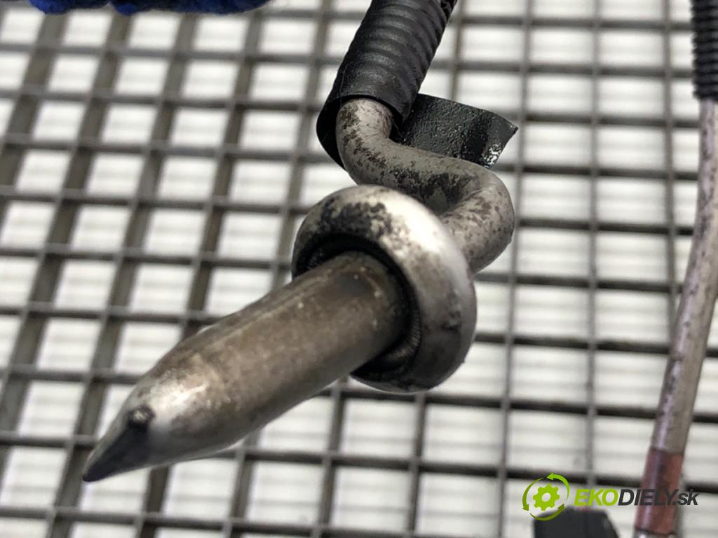 MAZDA CX-7 SUV 2011 120 kW 2.2 MZR-CD AWD (ER10A) 2184 rúrka klimatizace  (Trubka klimatizace)