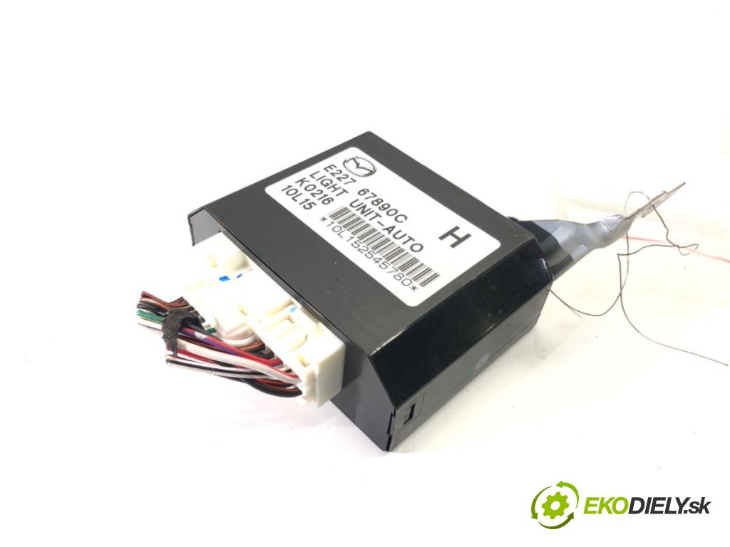 MAZDA CX-7 SUV 2011 120 kW 2.2 MZR-CD AWD (ER10A) 2184 Modul svetiel E22767890C (Riadiaca jednotka ostatné)