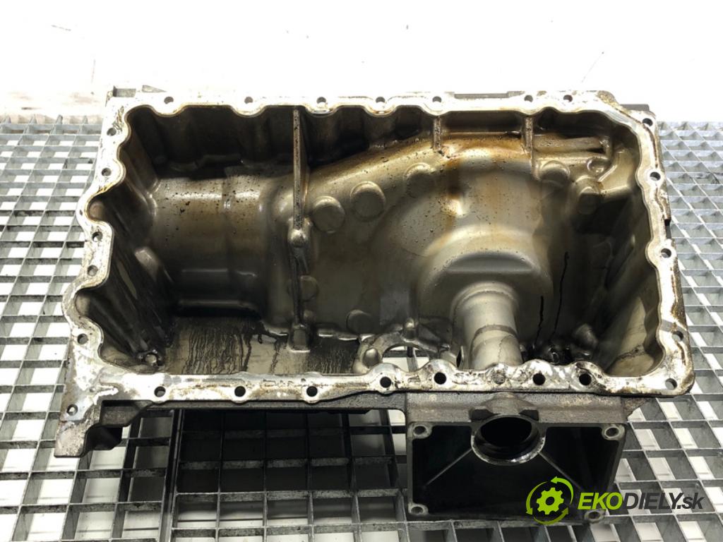 BMW F30 sedan 2016 180 kW 328 i xDrive 1997 MISKA: olejová 7601942 (Olejová vaňa)