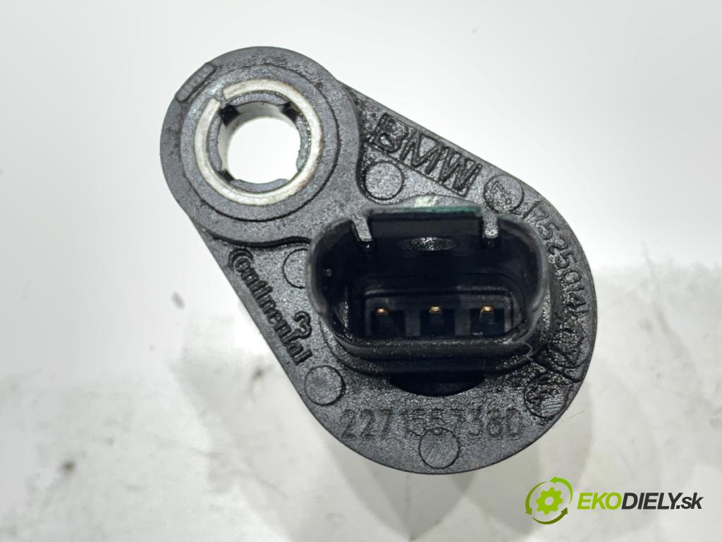 BMW F30 sedan 2016 180 kW 328 i xDrive 1997 snímač pozice vačkového hřídele 7525014 (Snímač polohy klikového hřídele)