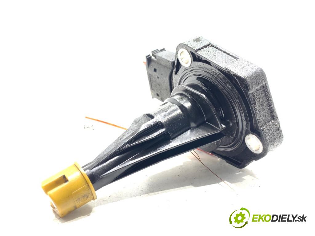 BMW F30 sedan 2016 180 kW 328 i xDrive 1997 Snímač hladiny oleja 8608779 (Snímač)