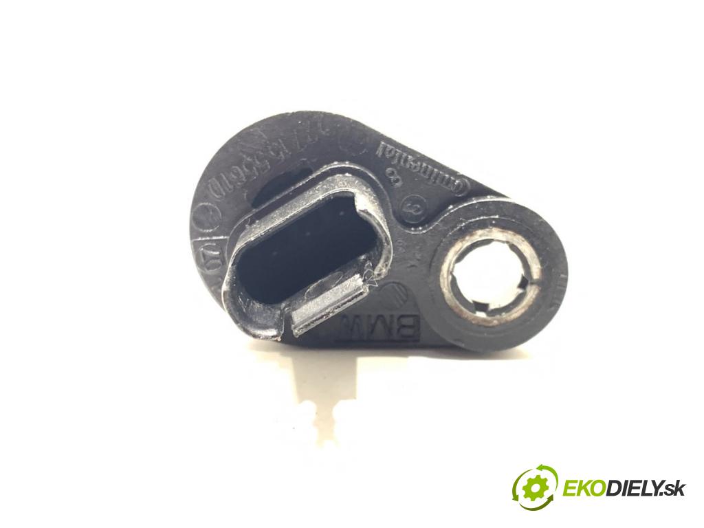 BMW F30 sedan 2016 180 kW 328 i xDrive 1997 Snímač pozície vačkového hriadeľa 7525014 (Snímač polohy kľukového hriadeľa)