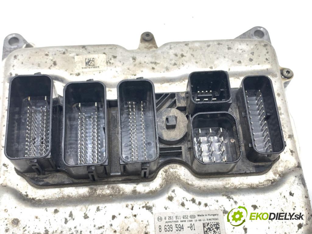 BMW F30 sedan 2016 180 kW 328 i xDrive 1997 riadiaca jednotka Motor 8639594 0261911652 (Riadiaca jednotka)