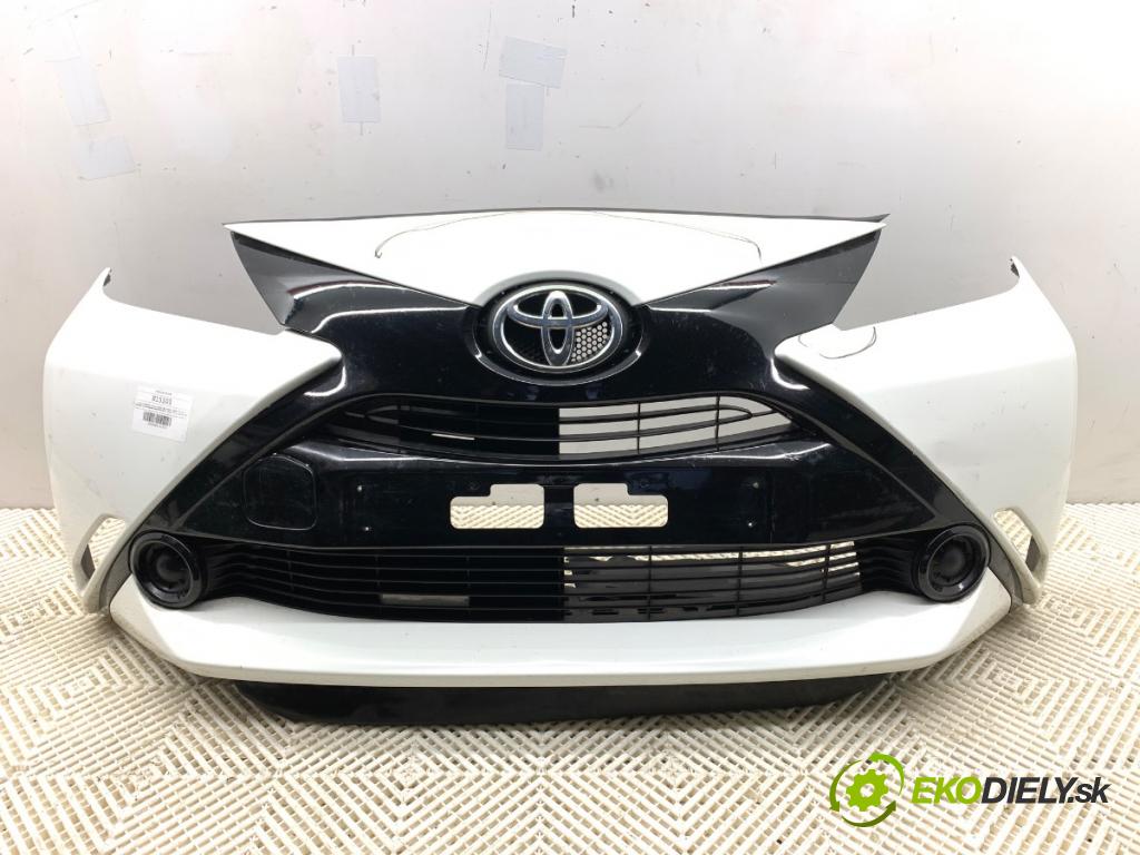 TOYOTA AYGO II liftback 2016 51 kW 1.0 (KGB40) 998 Nárazník predný  (Kľučka dverí ostatné)
