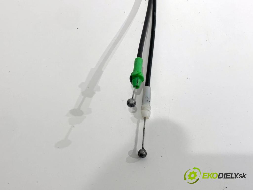 TOYOTA AYGO II liftback 2016 51 kW 1.0 (KGB40) 998 zámok Dvere pravy zad