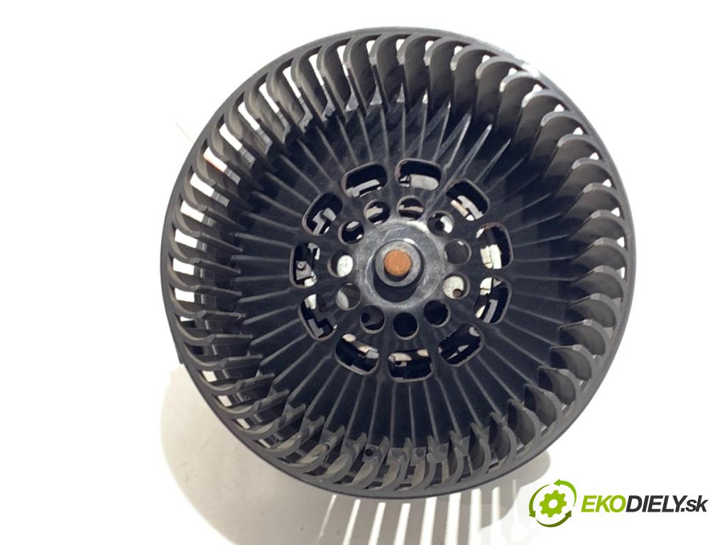 TOYOTA AYGO II liftback 2016 51 kW 1.0 (KGB40) 998 ventilátor kúrenia T918262