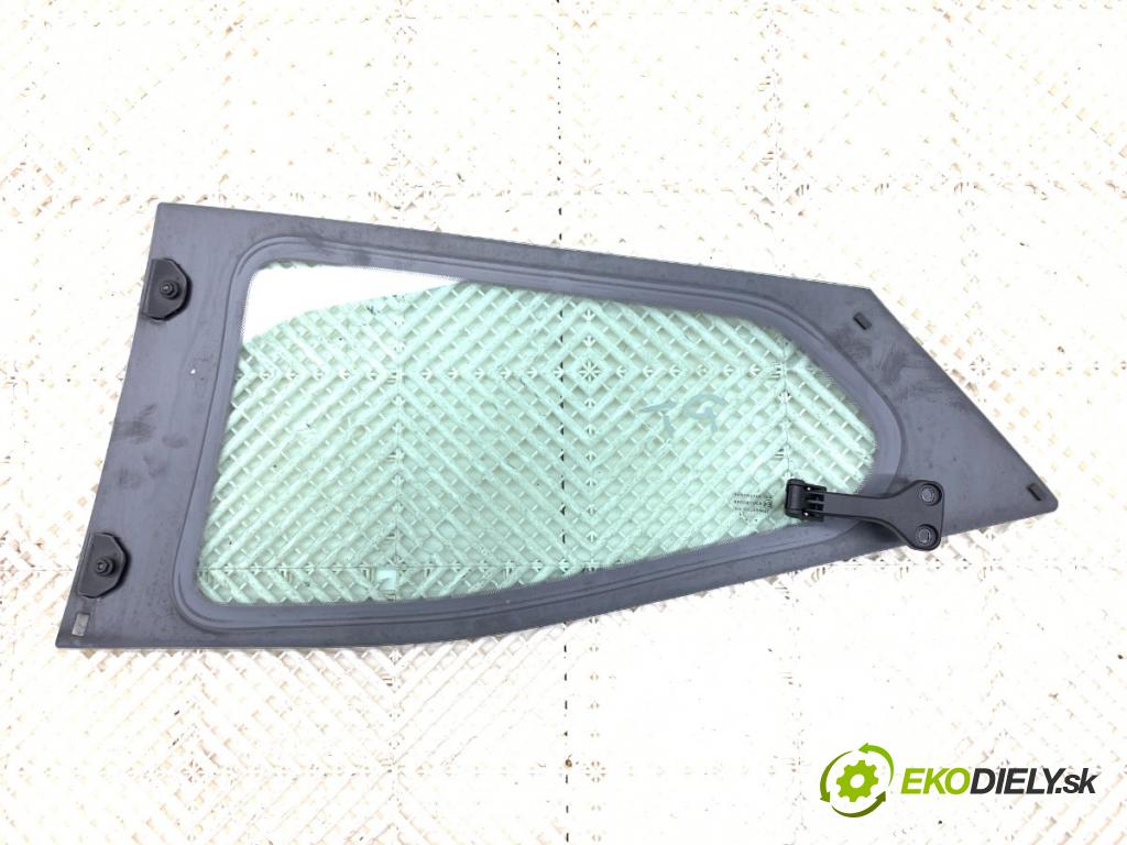 TOYOTA AYGO II liftback 2016 51 kW 1.0 (KGB40) 998 Okno pravy zad