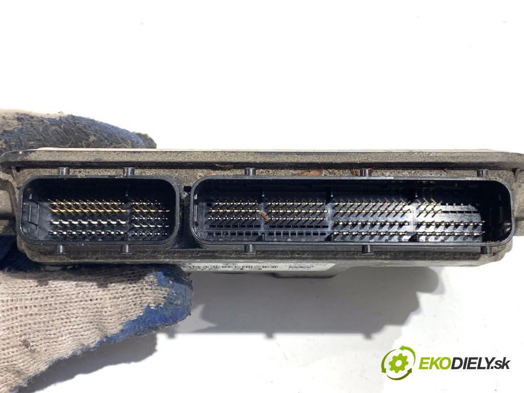 TOYOTA AYGO II liftback 2016 51 kW 1.0 (KGB40) 998 riadiaca jednotka Motor 89661-0H430 (Riadiaca jednotka)