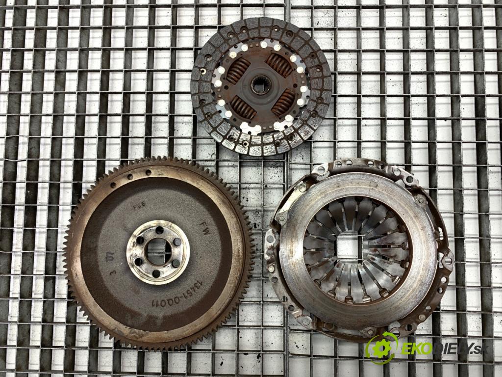 TOYOTA AYGO II liftback 2016 51 kW 1.0 (KGB40) 998 spojková sada bez ložiska 31250-0H051 13451-0Q011 (Spojková sada)