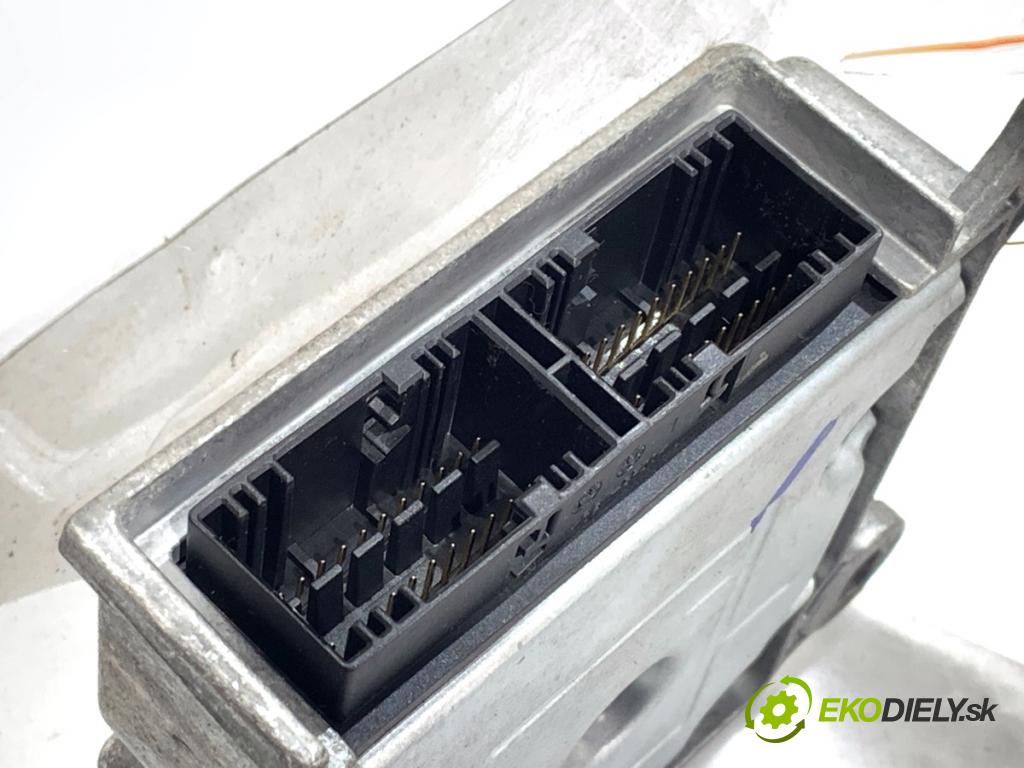 TOYOTA AYGO II liftback 2016 51 kW 1.0 (KGB40) 998 senzor airbag 89170-0H130 (Snímač)