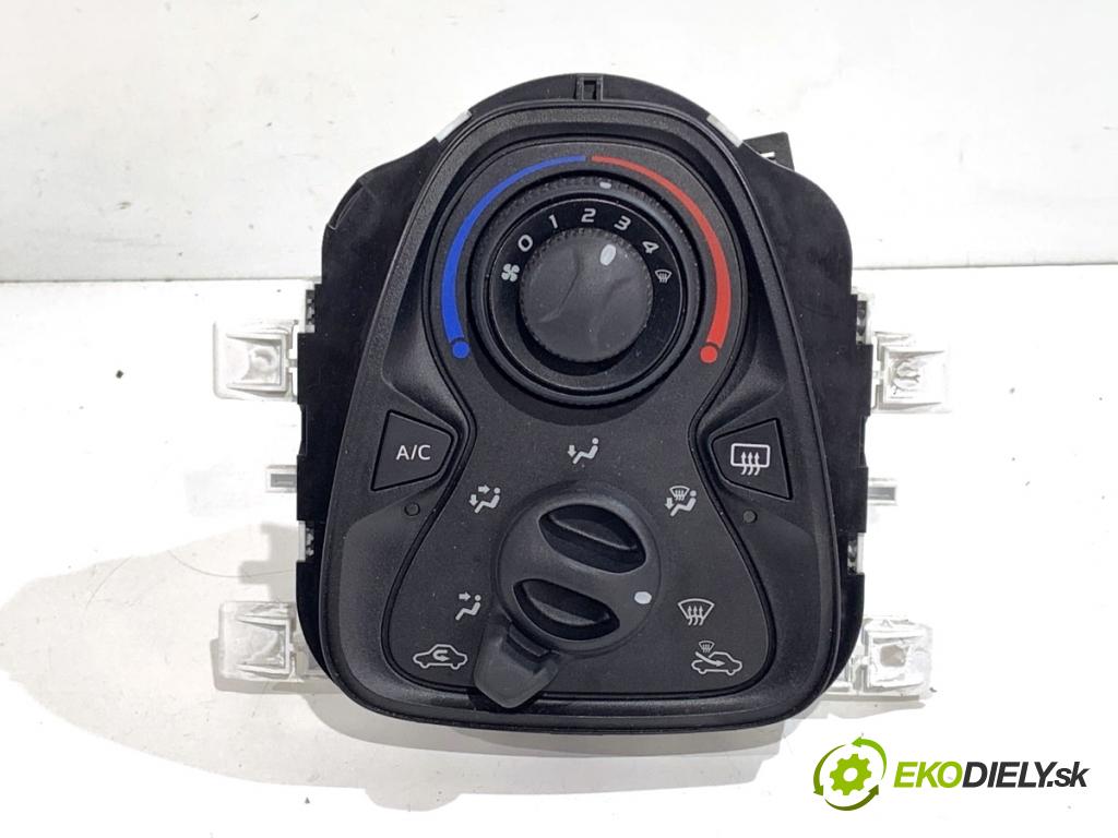 TOYOTA AYGO II liftback 2016 51 kW 1.0 (KGB40) 998 Panel ovládania kúrenia 55900-YV030 (Prepínacie páčky pod volantom)