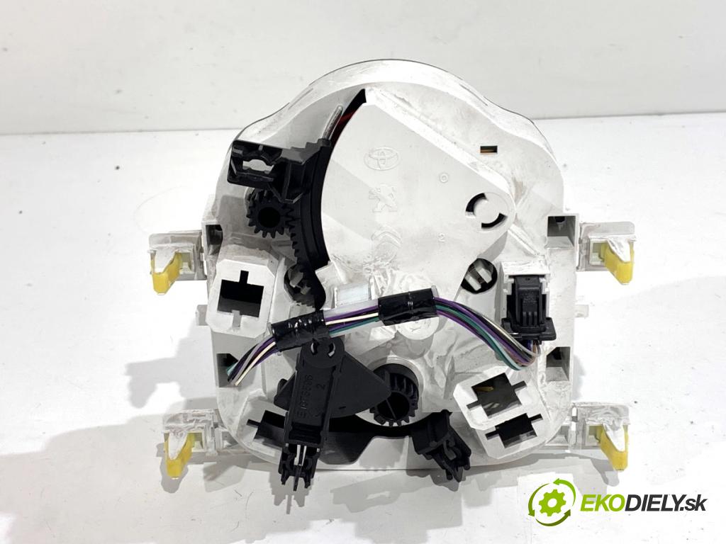 TOYOTA AYGO II liftback 2016 51 kW 1.0 (KGB40) 998 Panel ovládania kúrenia 55900-YV030 (Prepínacie páčky pod volantom)