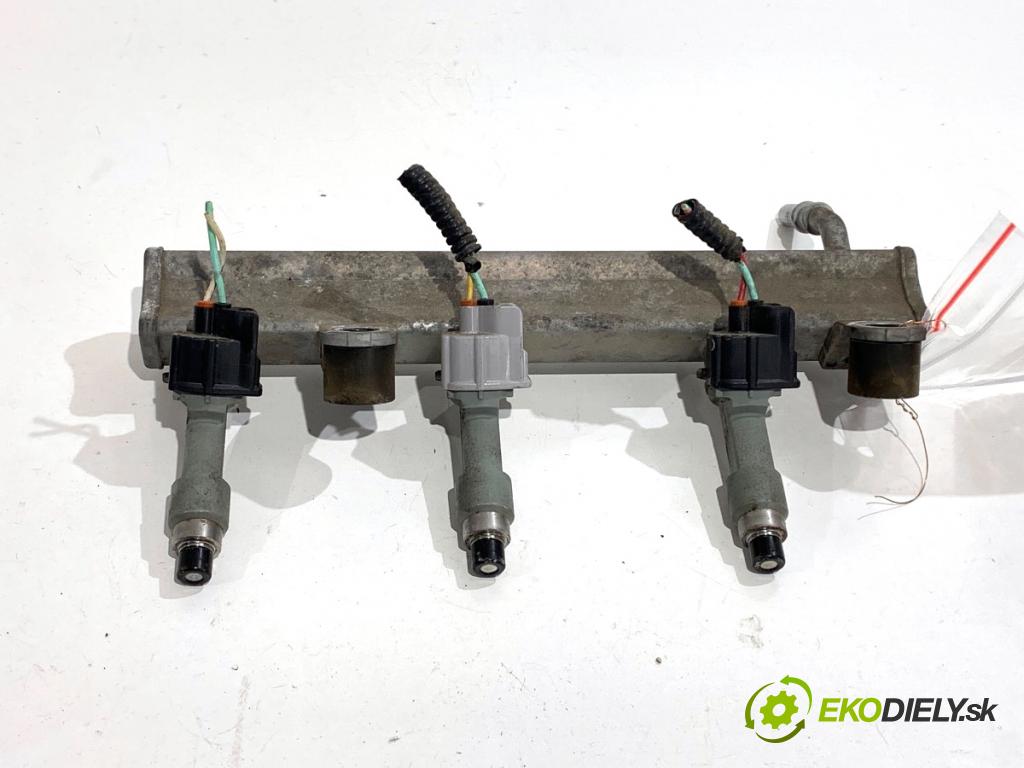 TOYOTA AYGO II liftback 2016 51 kW 1.0 (KGB40) 998 Lišta vstrekovacia 23250-0Q030 (Vstrekovacia lišta)