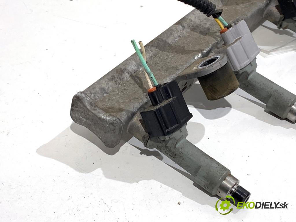 TOYOTA AYGO II liftback 2016 51 kW 1.0 (KGB40) 998 Lišta vstrekovacia 23250-0Q030 (Vstrekovacia lišta)