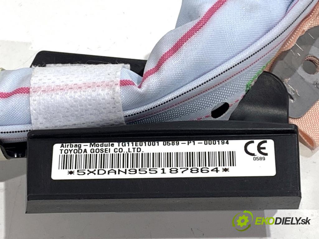 TOYOTA AYGO II liftback 2016 51 kW 1.0 (KGB40) 998 Stropný pravy 0589-P1-000194