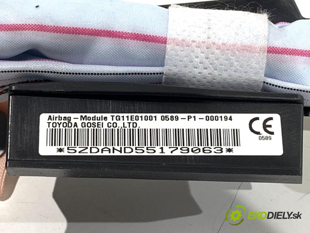 TOYOTA AYGO II liftback 2016 51 kW 1.0 (KGB40) 998 Stropný ľavy 0589-P1-000194
