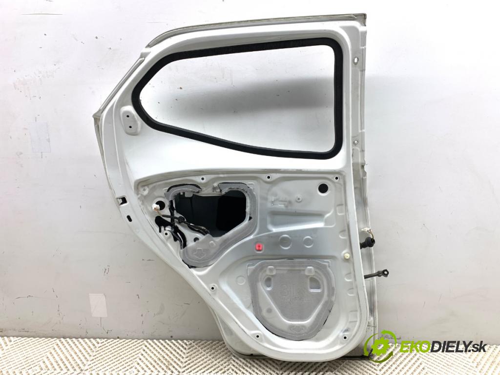 TOYOTA AYGO II liftback 2016 51 kW 1.0 (KGB40) 998 Dvere ľavy zad