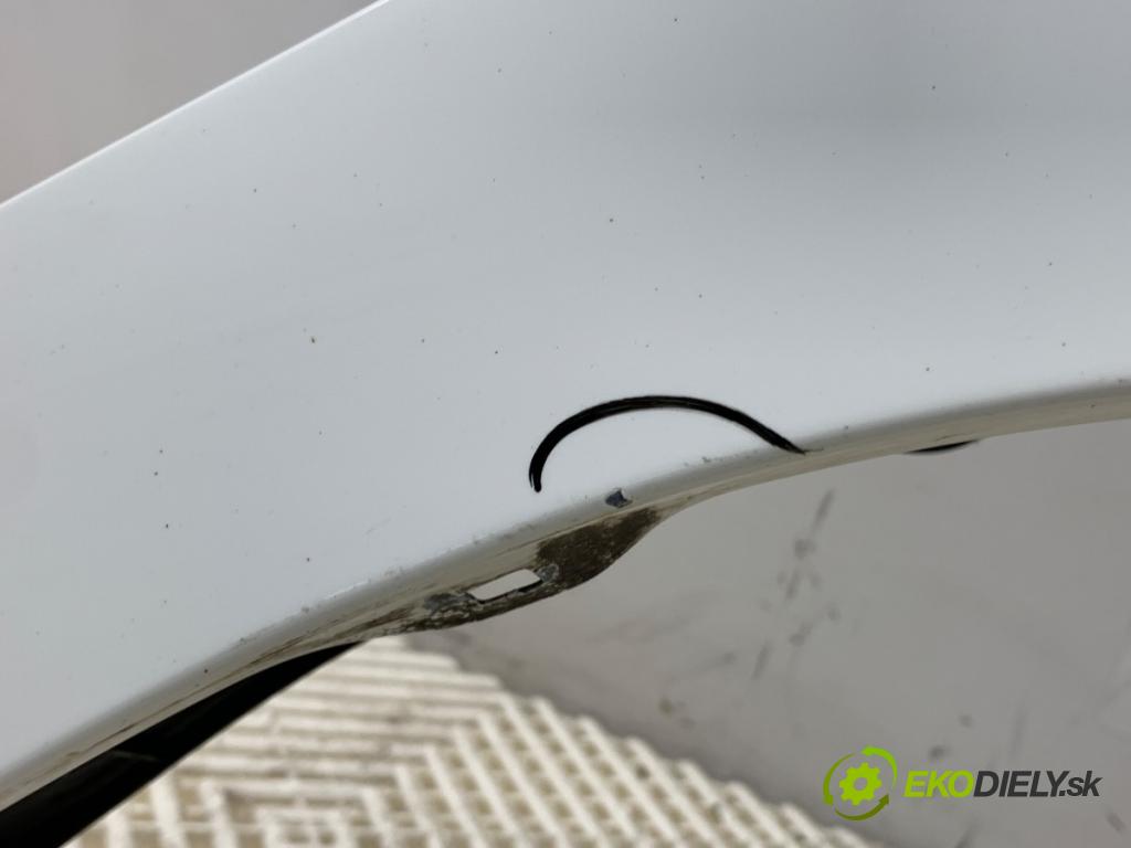 TOYOTA AYGO II liftback 2016 51 kW 1.0 (KGB40) 998 Blatník pravy predný