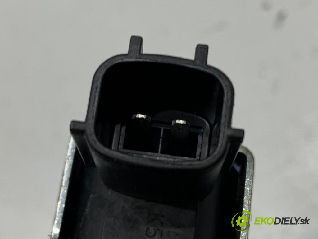 RENAULT CLIO V liftback 2022 69 kW 1.6 E-TECH 145 (B7MU) 1598 Ventil tlaku K5T485952 (Ventil)